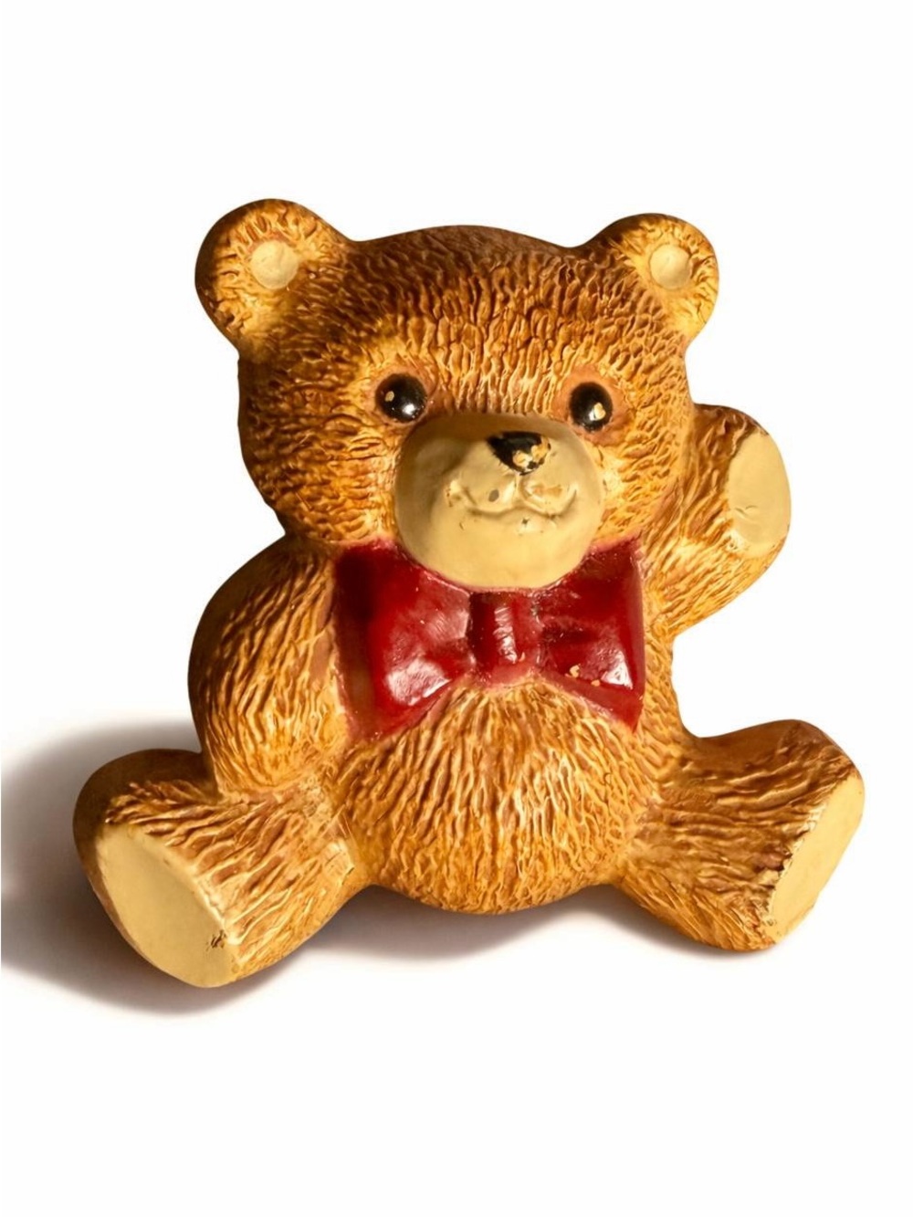 Vintage 1984 Hallmark Pin Brooch Teddy Bear 3-D Textured Brown Resin Christmas